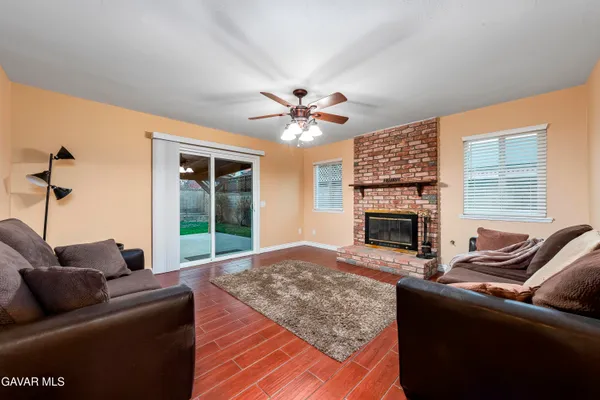 $435,000 | 43629 Rembrandt Street, Lancaster, CA 93535