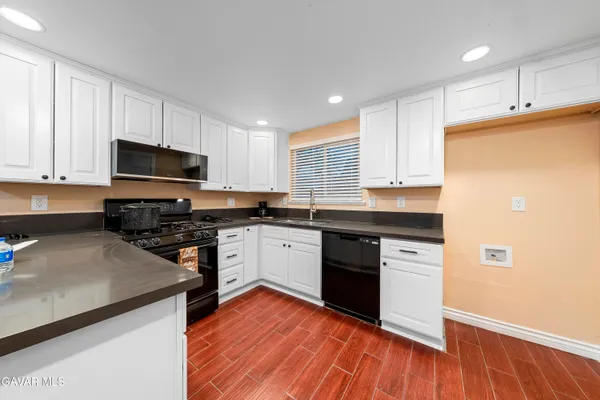 $435,000 | 43629 Rembrandt Street, Lancaster, CA 93535