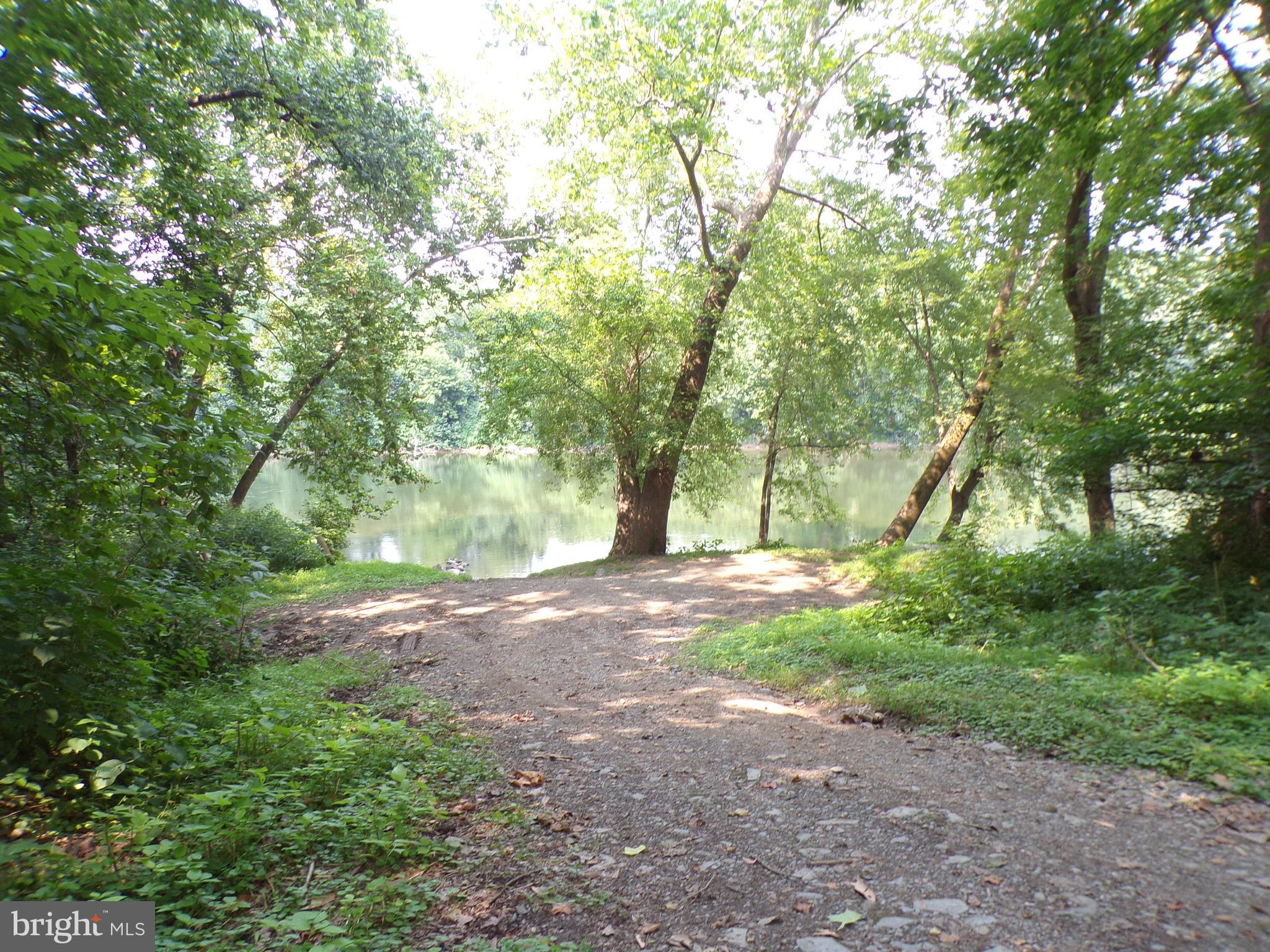 1371 Grade Road Falling Waters, WV 25419 - Photo 73 of 74 Potomac River Access