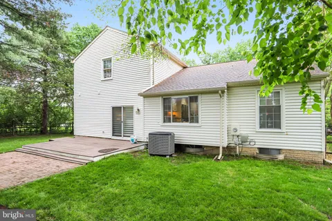$795,000 | 302 Bostwick Lane, Gaithersburg, MD 20878