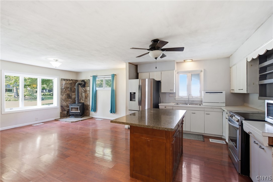 15 Lincoln Road Clay, NY 13212 - Photo 9 of 28