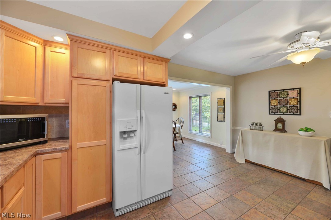 21484 Eaton Road Cleveland, OH 44126 - Photo 8 of 35 Gallery Image 8