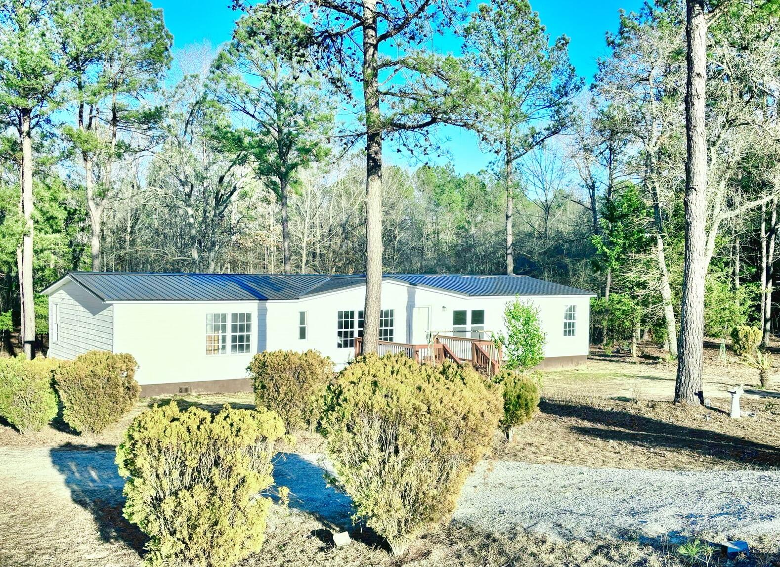 5843 Luckys Bridge Road Dearing, GA 30808 - Photo 2 of 25 B90793C1-D8FC-494F-AA91-DC2CC57881BE