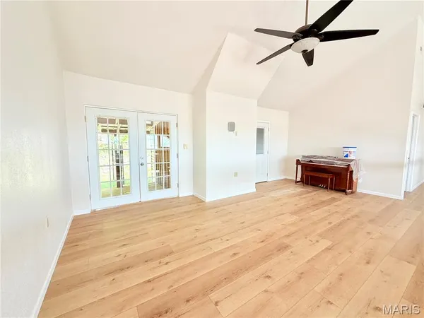 $750,000 | 324 County Road 57, Belleview, MO 63623