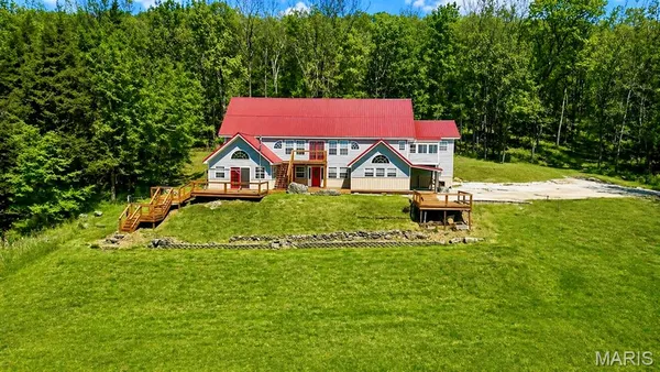 $750,000 | 324 County Road 57, Belleview, MO 63623