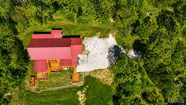 $750,000 | 324 County Road 57, Belleview, MO 63623