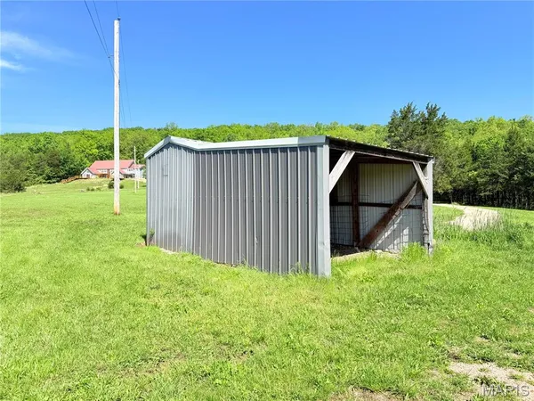 $750,000 | 324 County Road 57, Belleview, MO 63623
