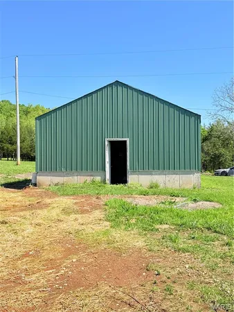 $750,000 | 324 County Road 57, Belleview, MO 63623