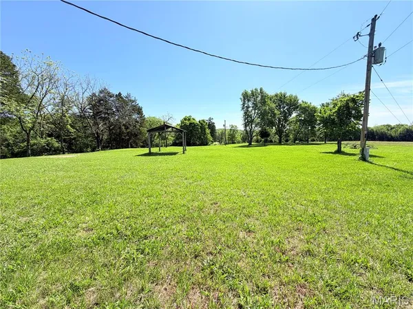 $750,000 | 324 County Road 57, Belleview, MO 63623