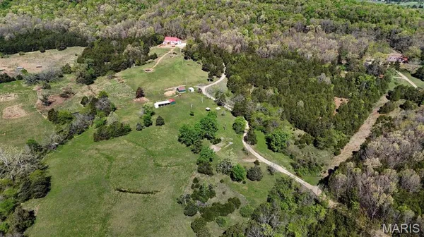 $750,000 | 324 County Road 57, Belleview, MO 63623