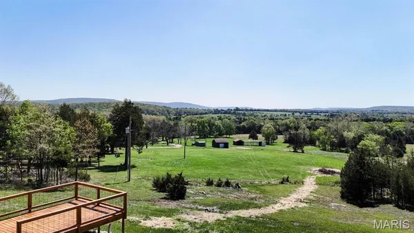 $750,000 | 324 County Road 57, Belleview, MO 63623