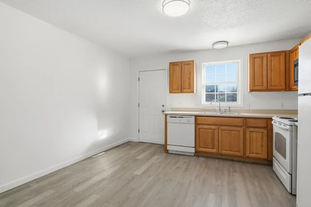 $429,900 | 59-61 Pinevale Street, Springfield, MA 01151