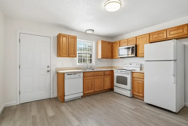 $429,900 | 59-61 Pinevale Street, Springfield, MA 01151