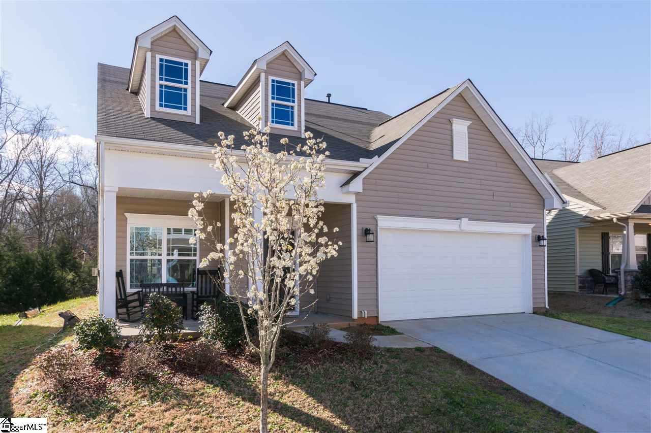 320 Riverdale Road Simpsonville, SC 29680 - Photo 1 of 34 Gallery Image 1