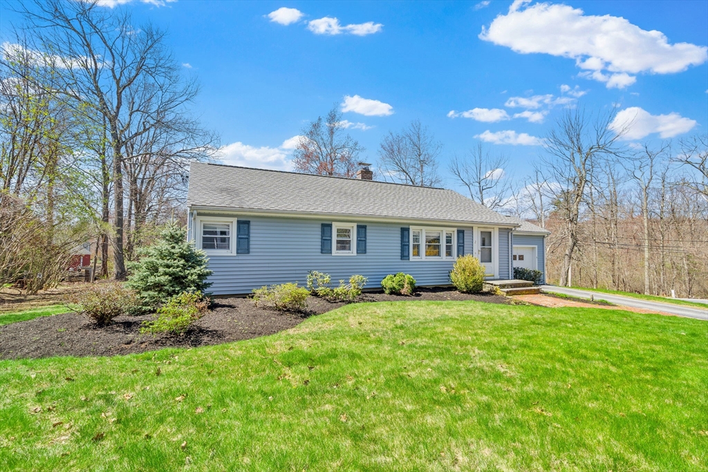 2 Crestwood Road Paxton, MA 01612 - Photo 2 of 31 Gallery Image 2