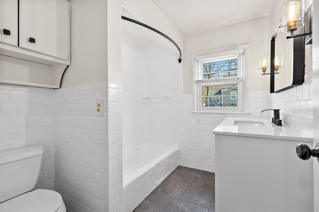 2 Crestwood Road Paxton, MA 01612 - Photo 21 of 31 Gallery Image 21