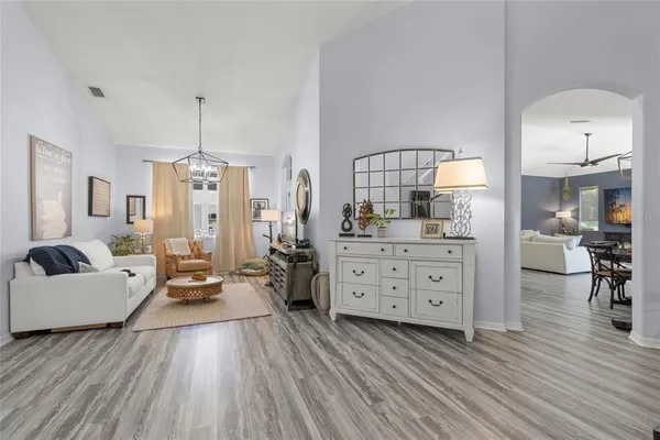 $649,900 | 6723 Tailfeather Way, Bradenton, FL 34203