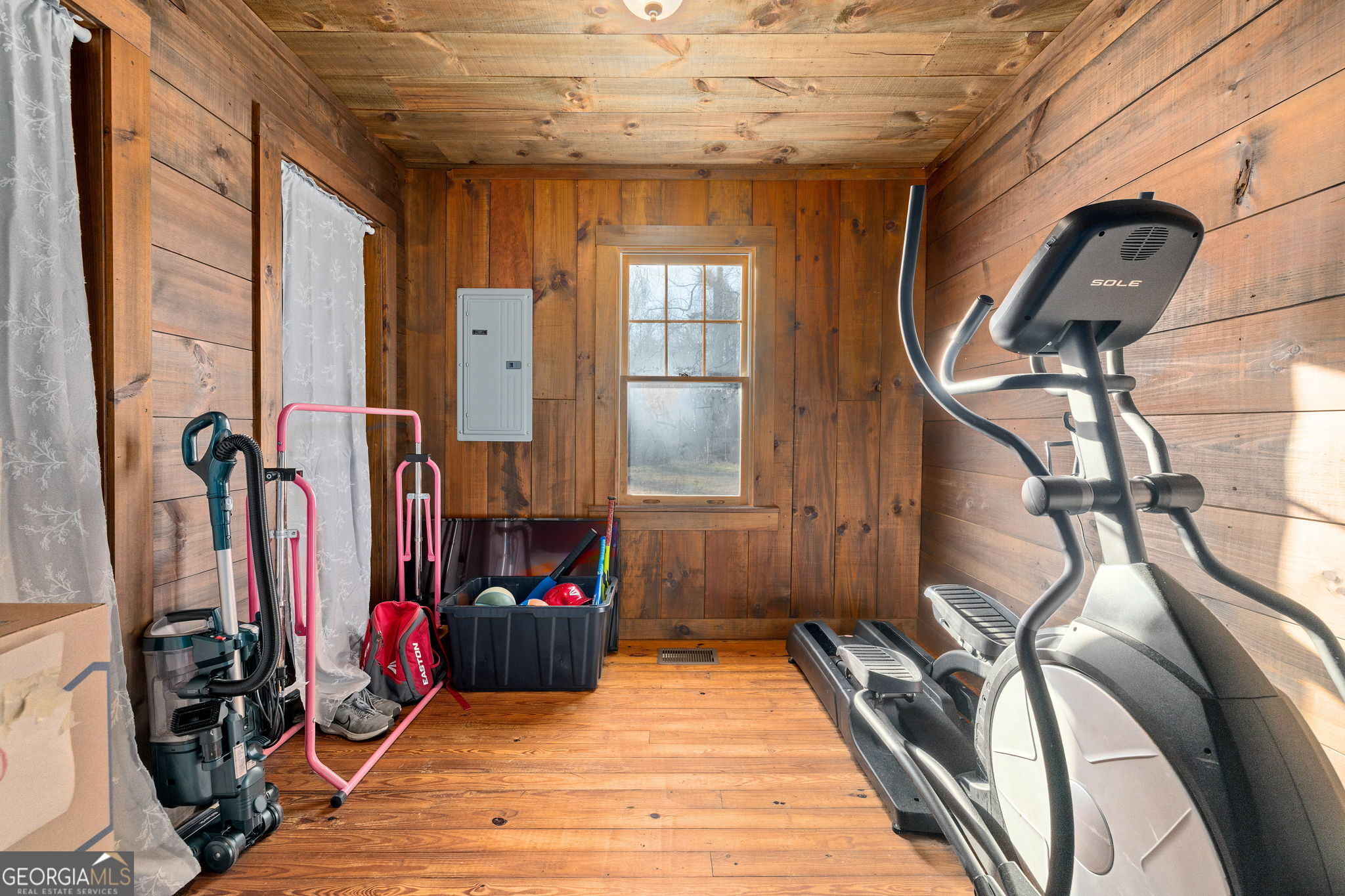 28 Ayersville Road Toccoa, GA 30577 - Photo 16 of 29 a view of a room with gym equipment
