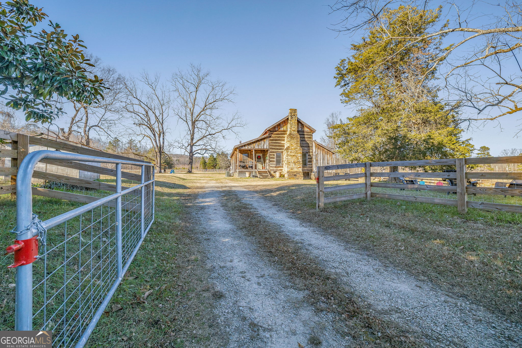 28 Ayersville Road Toccoa, GA 30577 - Photo 27 of 29 a view of outdoor space with seating area