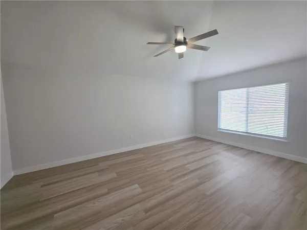 $3,000 | 5230 Compass Pointe Circle, Vero Beach, FL 32966