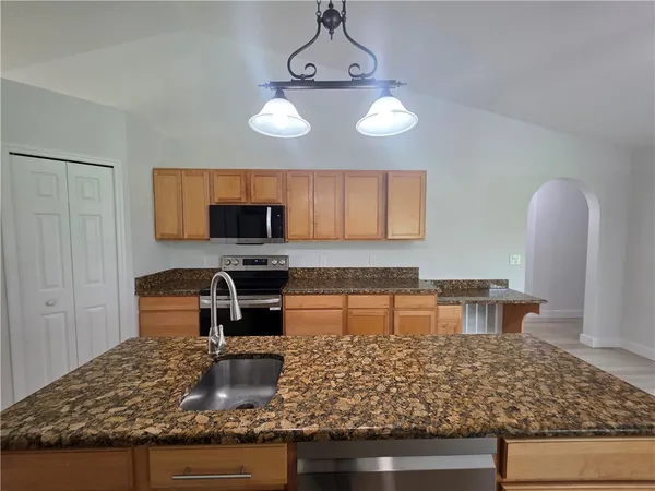$3,000 | 5230 Compass Pointe Circle, Vero Beach, FL 32966