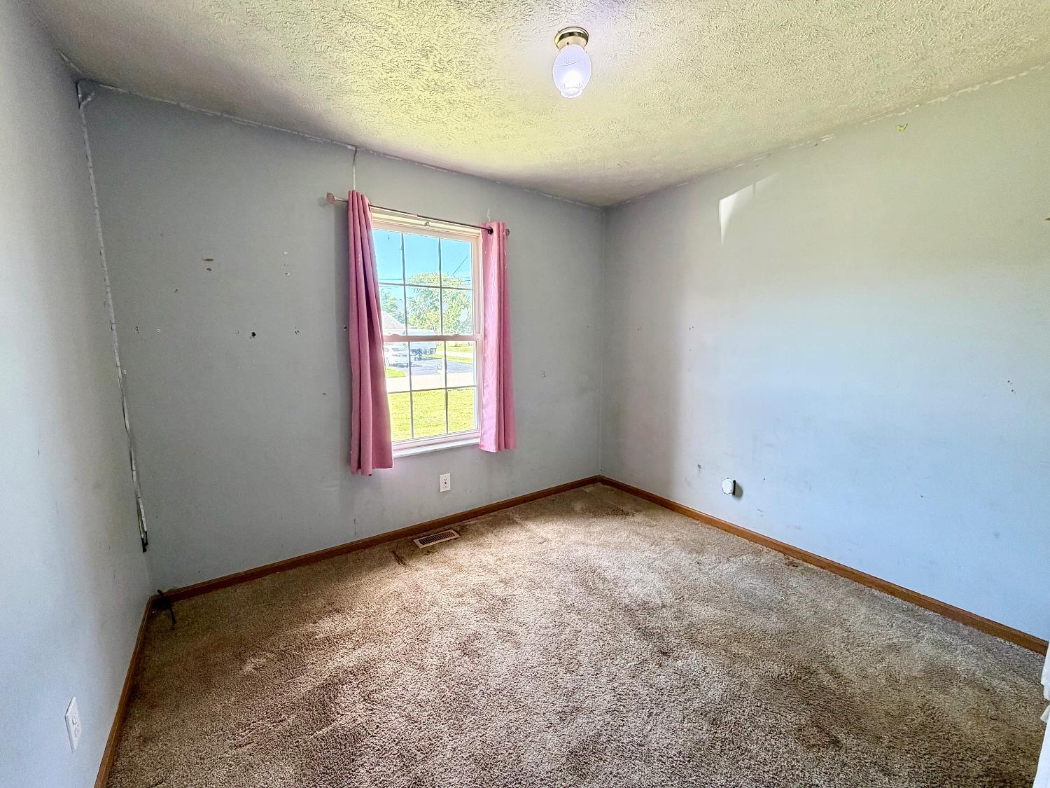 1026 Burgess Avenue Rising Sun, IN 47040 - Photo 18 of 38