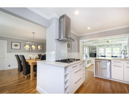 372 Country Way Scituate, MA 02066 - Photo 5 of 33 Gallery Image 5