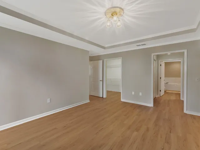 $359,900 | 702 Forest Glen Circle, Murfreesboro, TN 37128