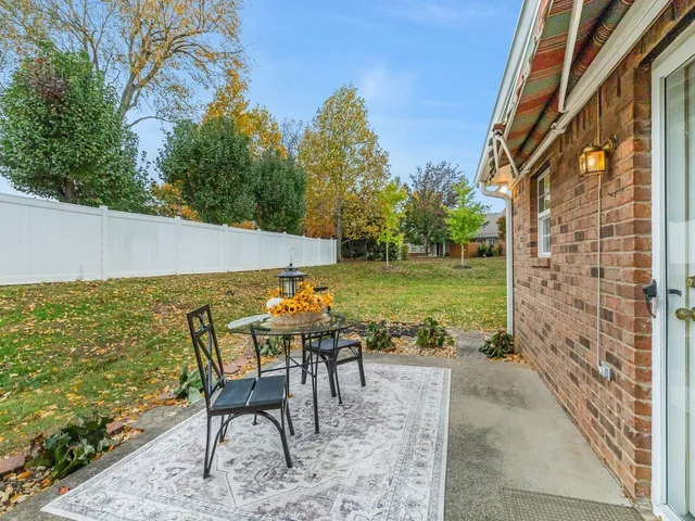 $359,900 | 702 Forest Glen Circle, Murfreesboro, TN 37128