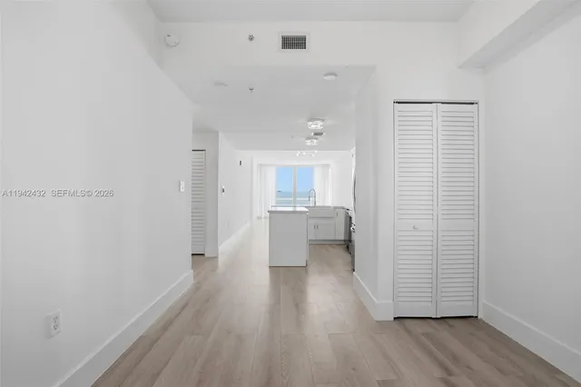 $4,000 | 6580 Indian Creek Drive, Unit 304, Miami Beach, FL 33141