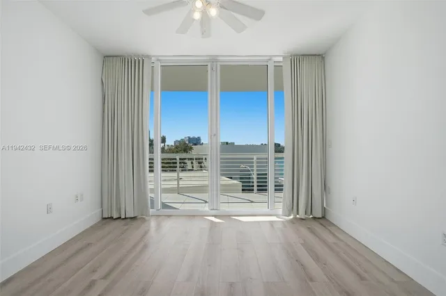 $4,000 | 6580 Indian Creek Drive, Unit 304, Miami Beach, FL 33141