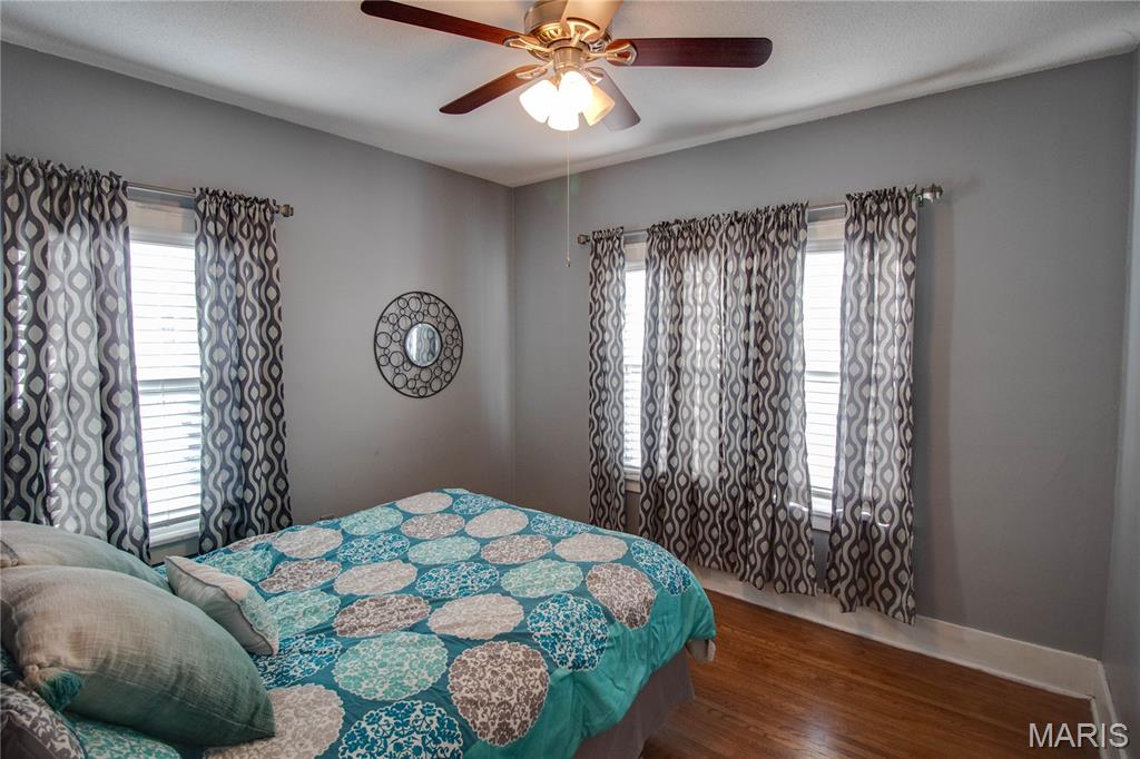 469 Tipton Avenue Wood River, IL 62095 - Photo 15 of 36