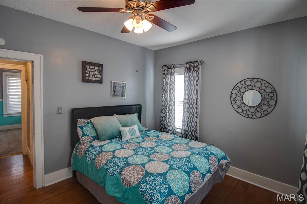 469 Tipton Avenue Wood River, IL 62095 - Photo 16 of 36