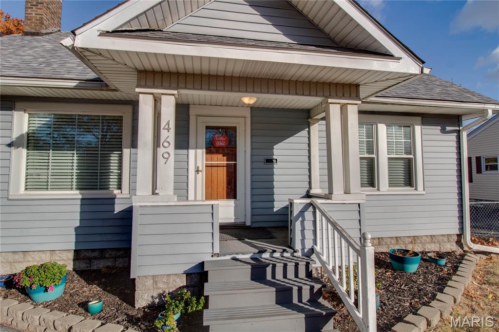 469 Tipton Avenue Wood River, IL 62095 - Photo 4 of 36