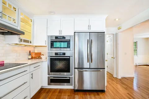 $850,000 | 1 Moody Drive, Sandwich, MA 02563