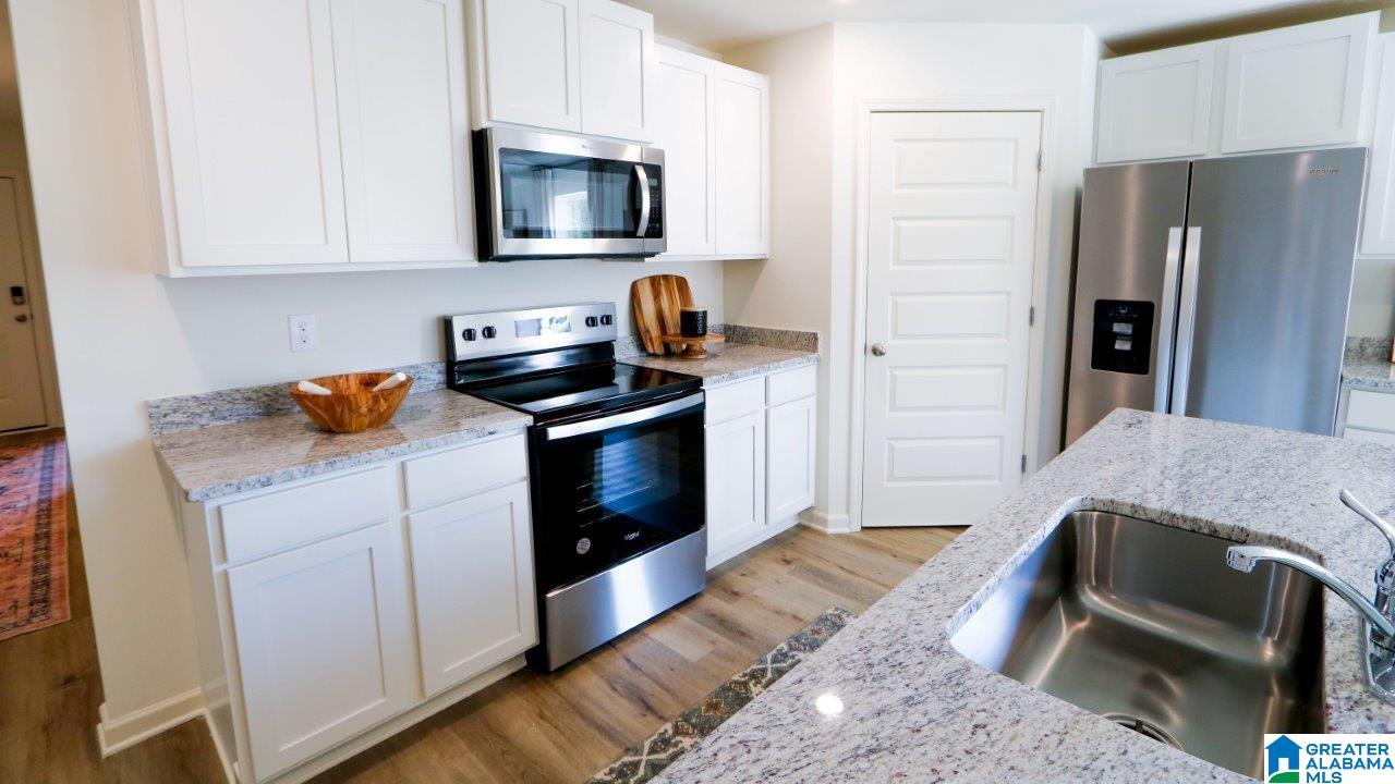 60 Maple Cv Road Odenville, AL 35120 - Photo 6 of 34