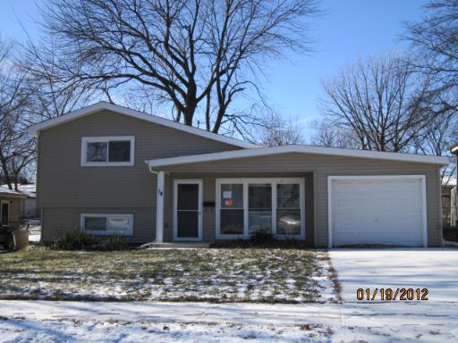 14 Highview Avenue Addison, IL 60101 - Photo 3 of 13 a view of a house with a yard