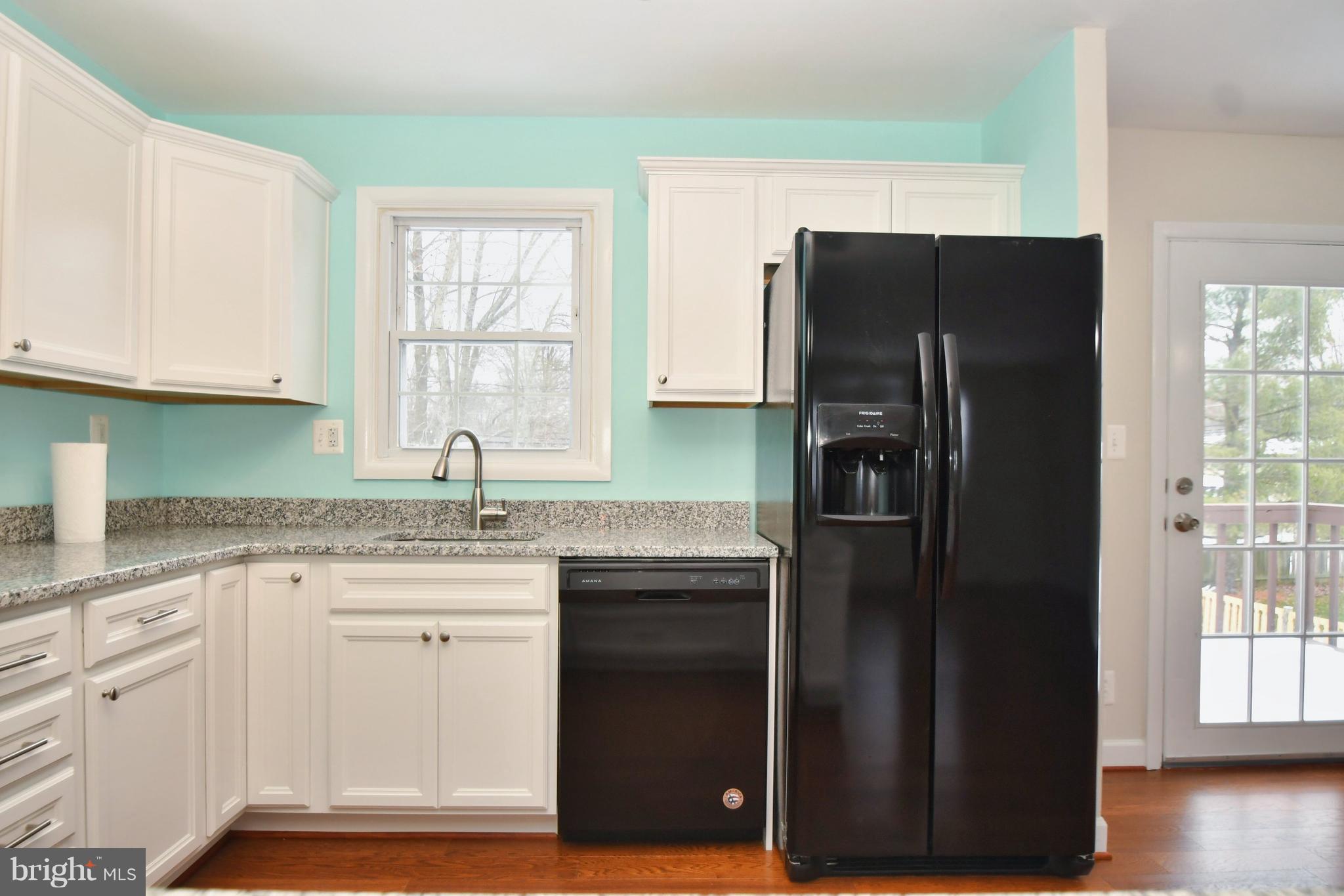 211 Chell Road Joppa, MD 21085 - Photo 12 of 38 Main Level,. Open Living area has a WOW effect!