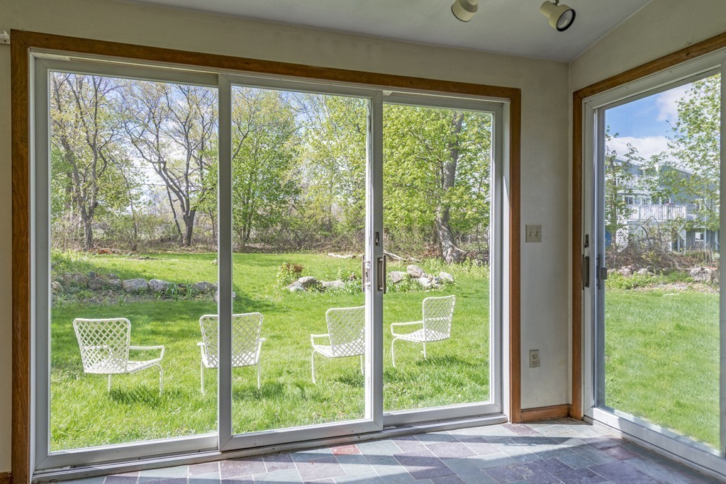 89 North Ridge Road Ipswich, MA 01938 - Photo 4 of 8