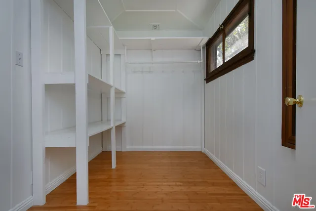 $5,995 | 3682 Berry Drive, Studio City, CA 91604