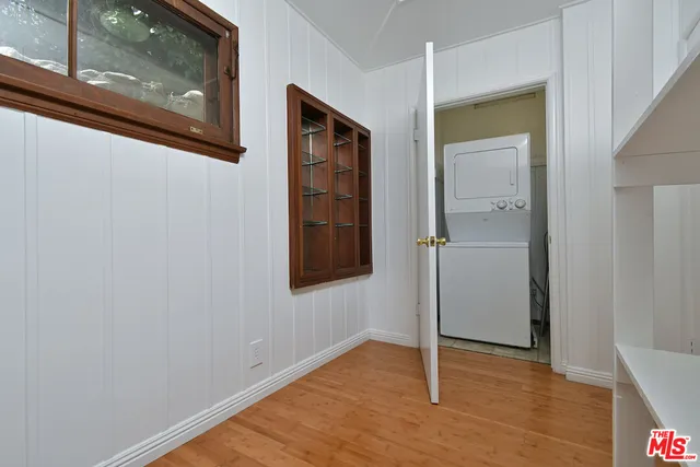 $5,995 | 3682 Berry Drive, Studio City, CA 91604