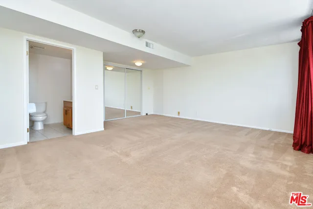 $5,995 | 3682 Berry Drive, Studio City, CA 91604