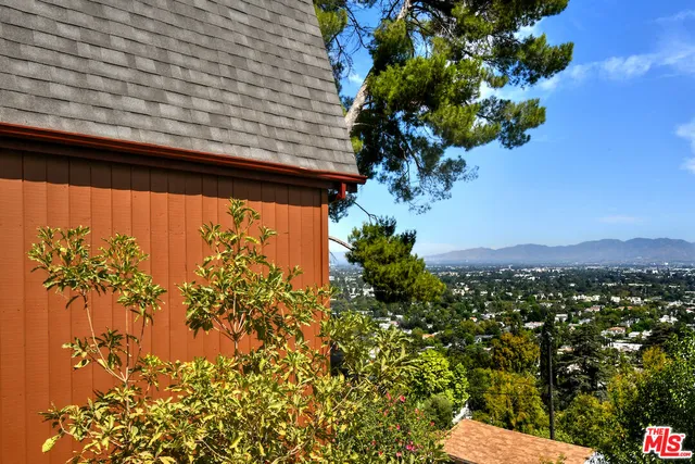 $5,995 | 3682 Berry Drive, Studio City, CA 91604