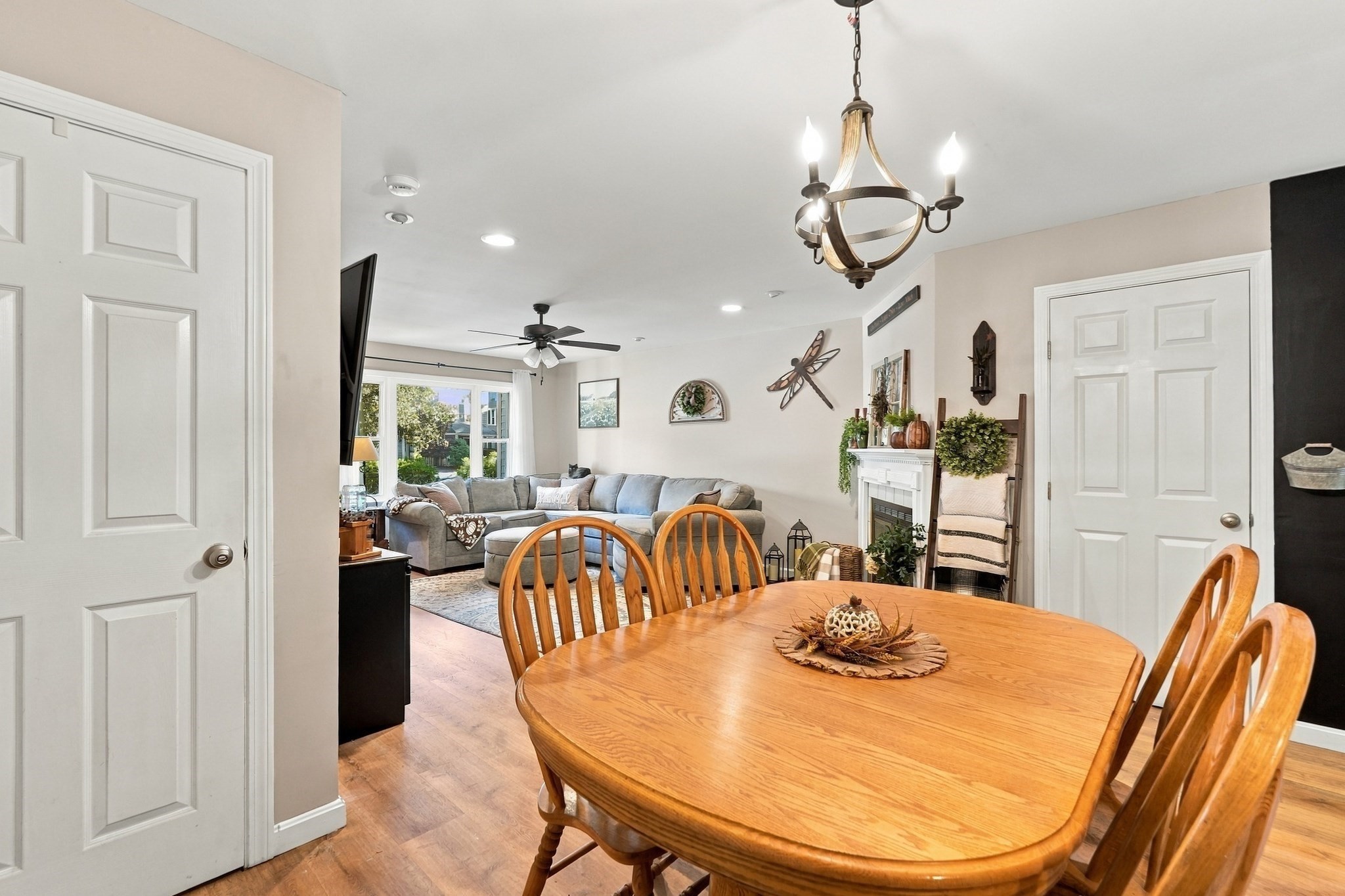 38 Walnut Circle, Unit 38 Merrimack, NH 03054 - Photo 9 of 28 Gallery Image 9