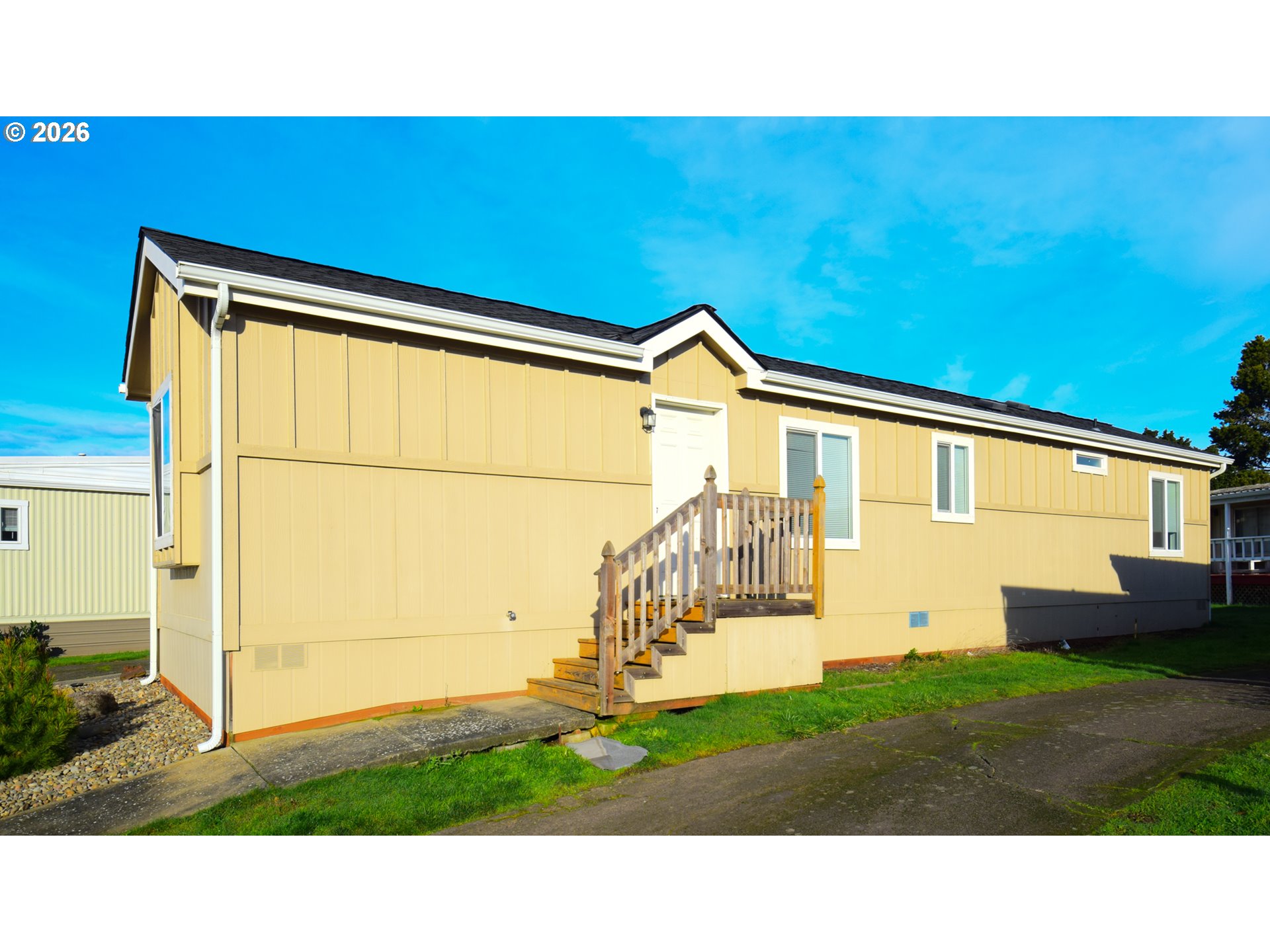 1999 Jansen Way, Unit 57 Woodburn, OR 97071 - Photo 2 of 13