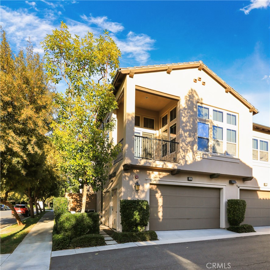 220 Kempton Irvine, CA 92620 - Photo 5 of 42 a view of a building with a street