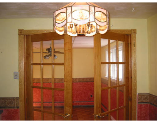 19 McDevitt Road Randolph, MA 02368 - Photo 4 of 8 Gallery Image 4