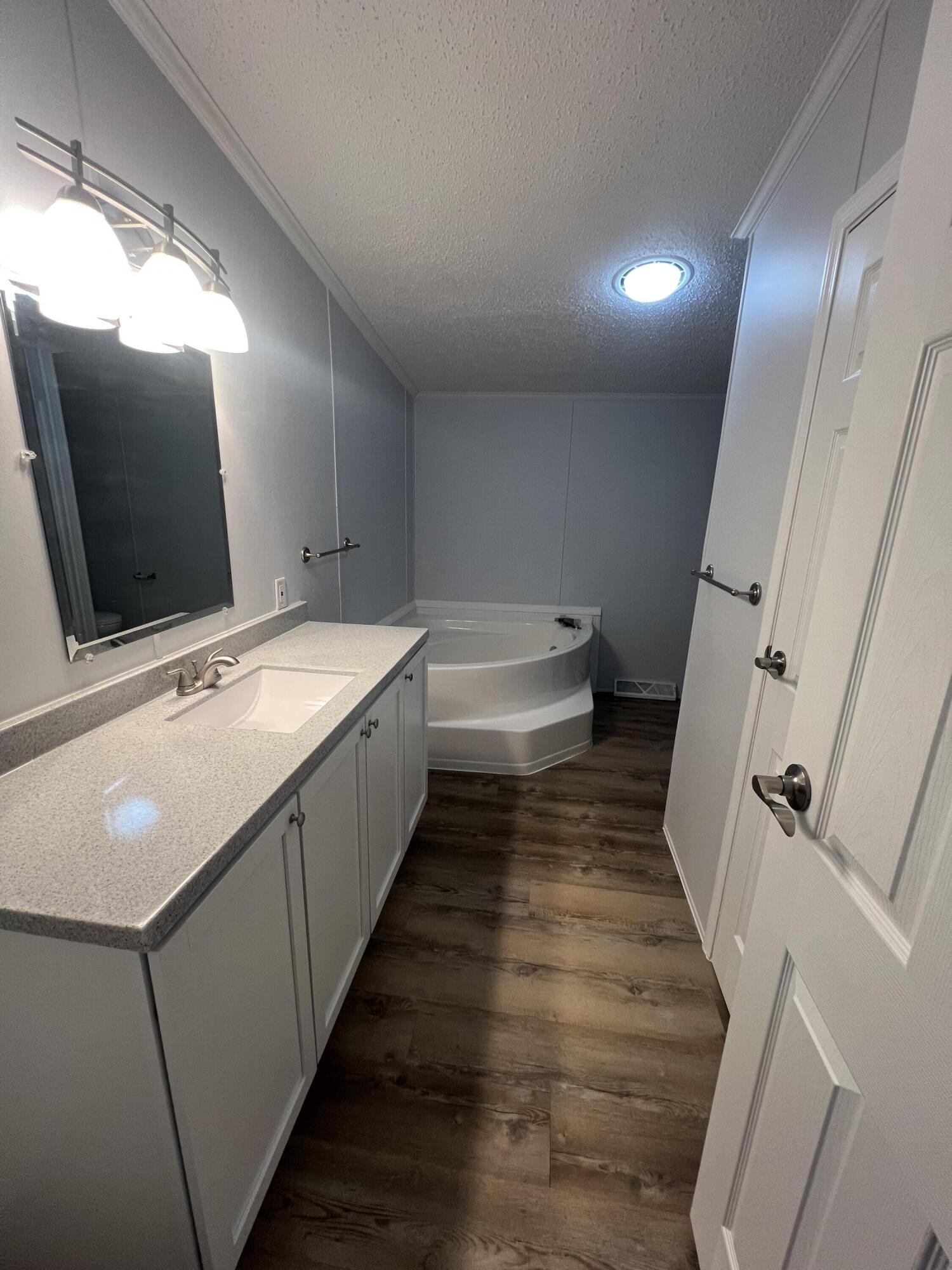 201 West Hatmaker Road Coldwater, MI 49036 - Photo 11 of 20 IMG_5682