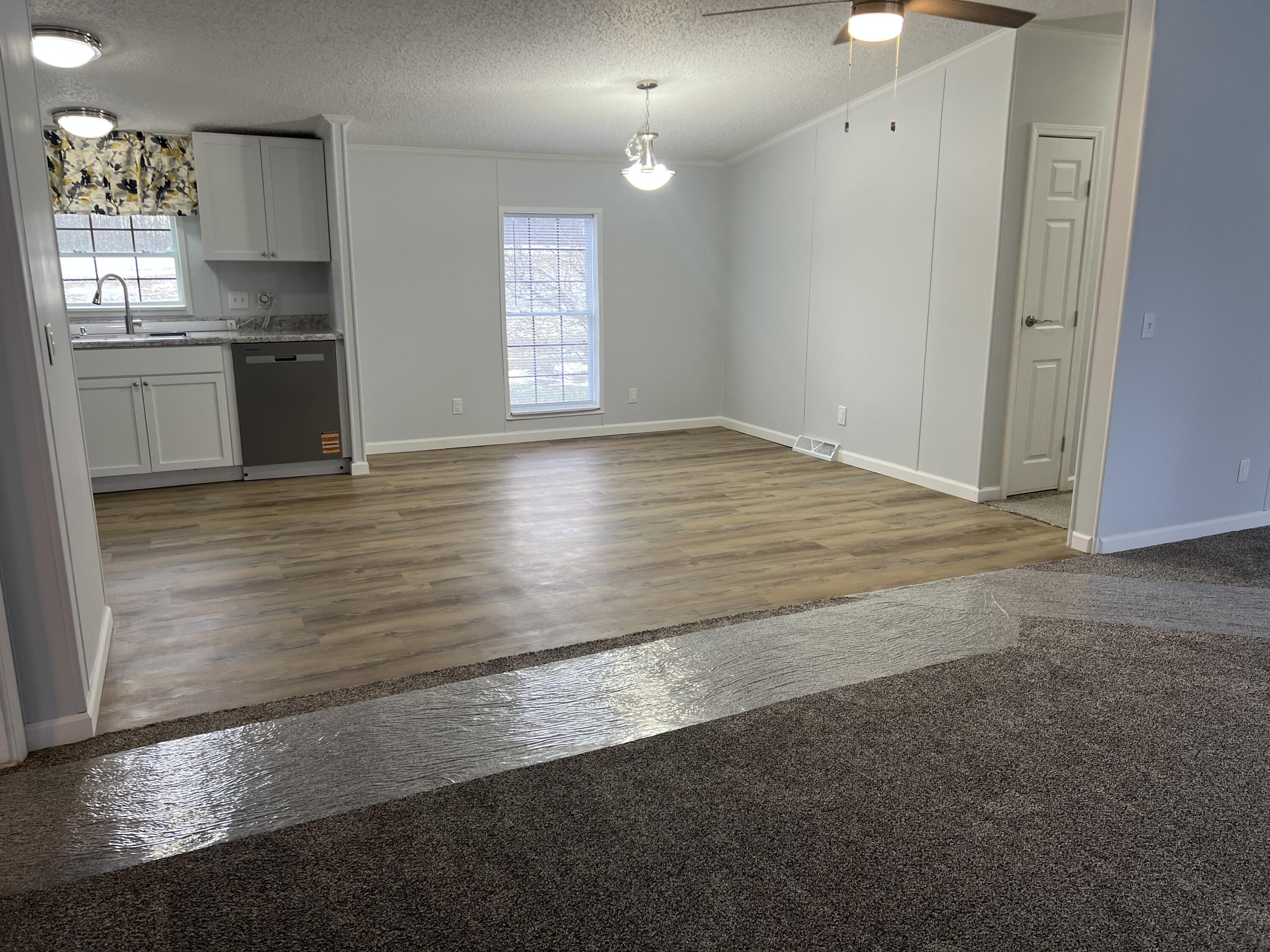 201 West Hatmaker Road Coldwater, MI 49036 - Photo 3 of 20 IMG_5677