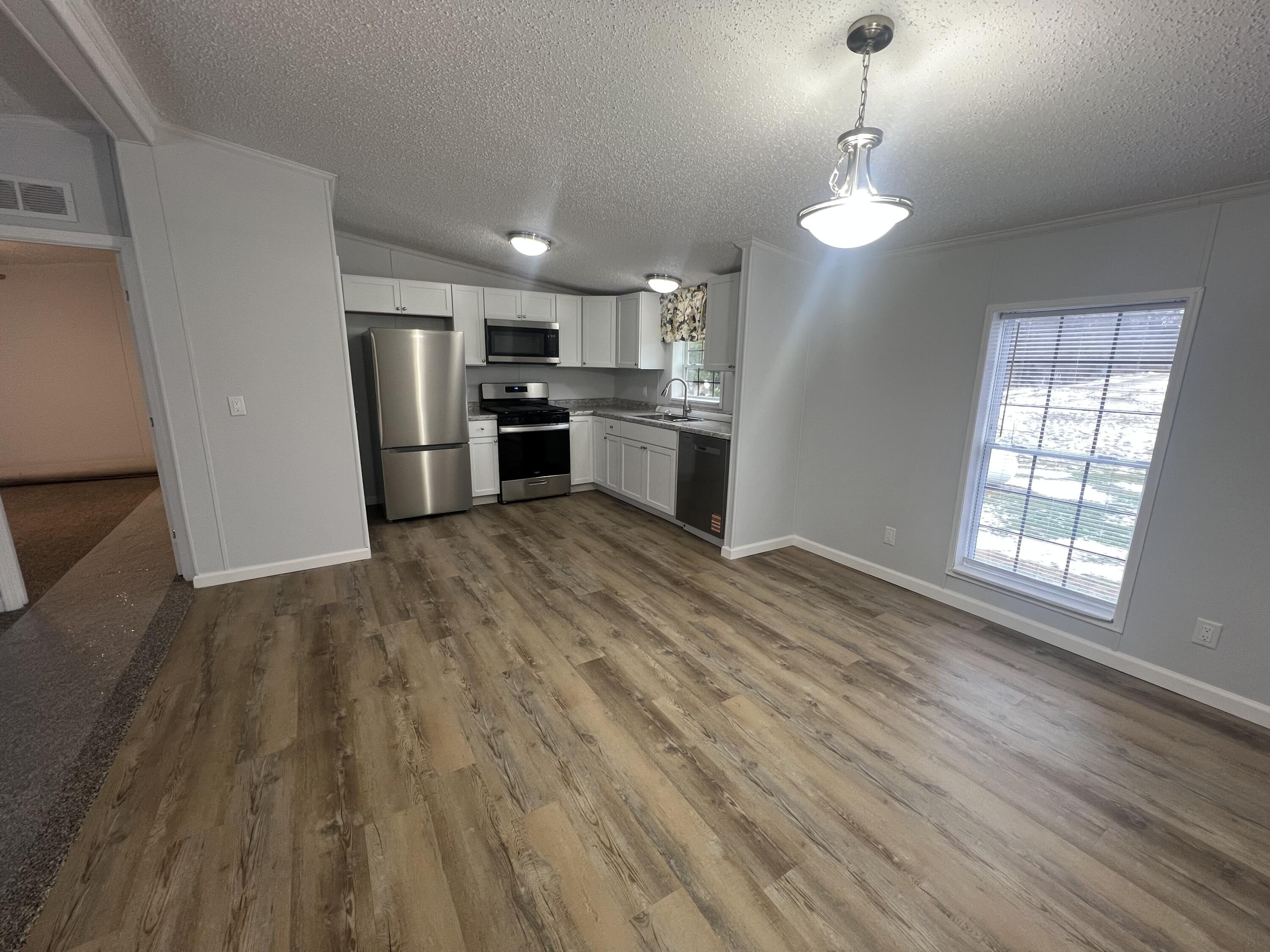 201 West Hatmaker Road Coldwater, MI 49036 - Photo 5 of 20 IMG_5676